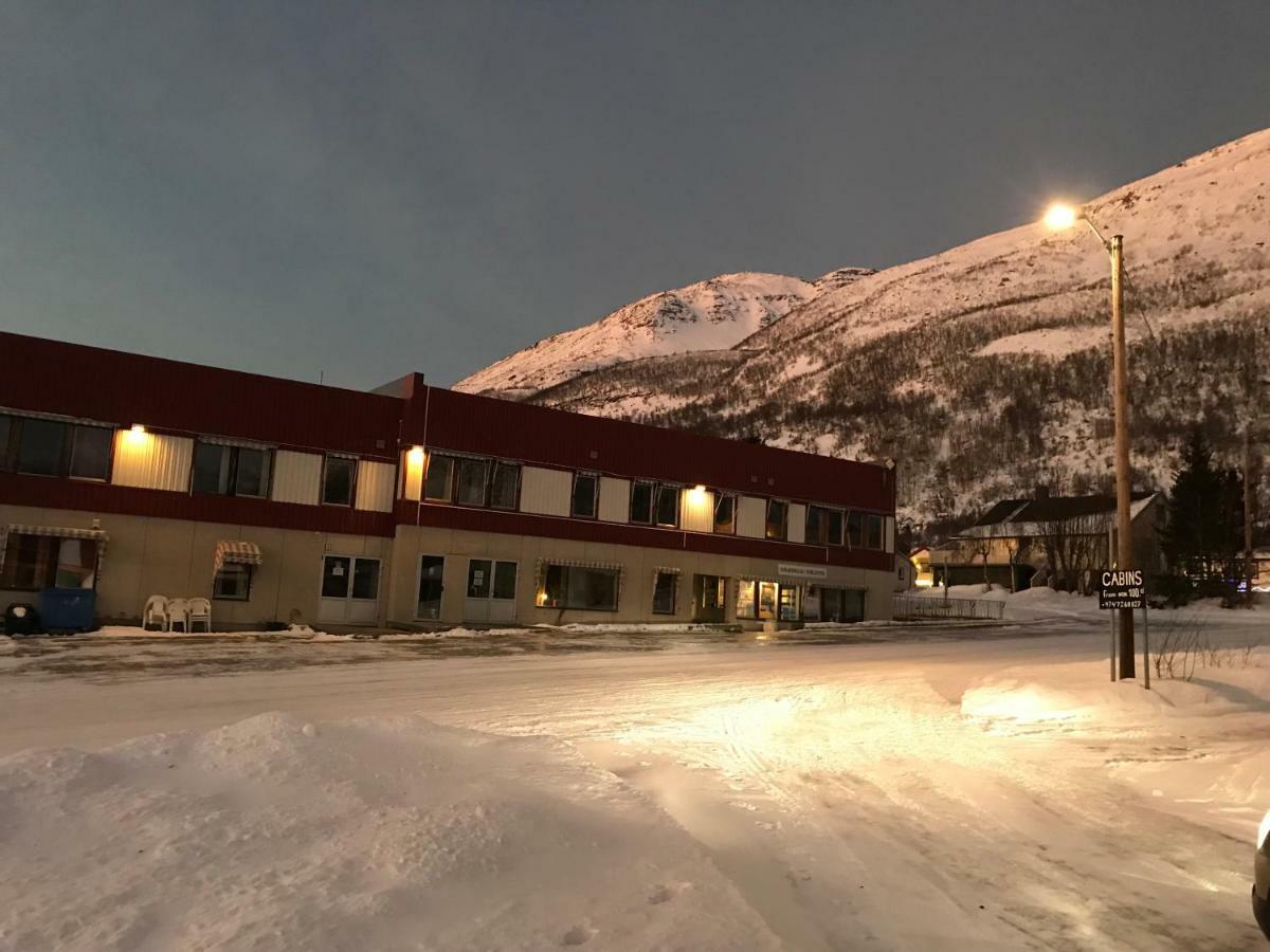 Ferienwohnung Lyngenfjord,Odins Hus Olderdalen Exterior foto